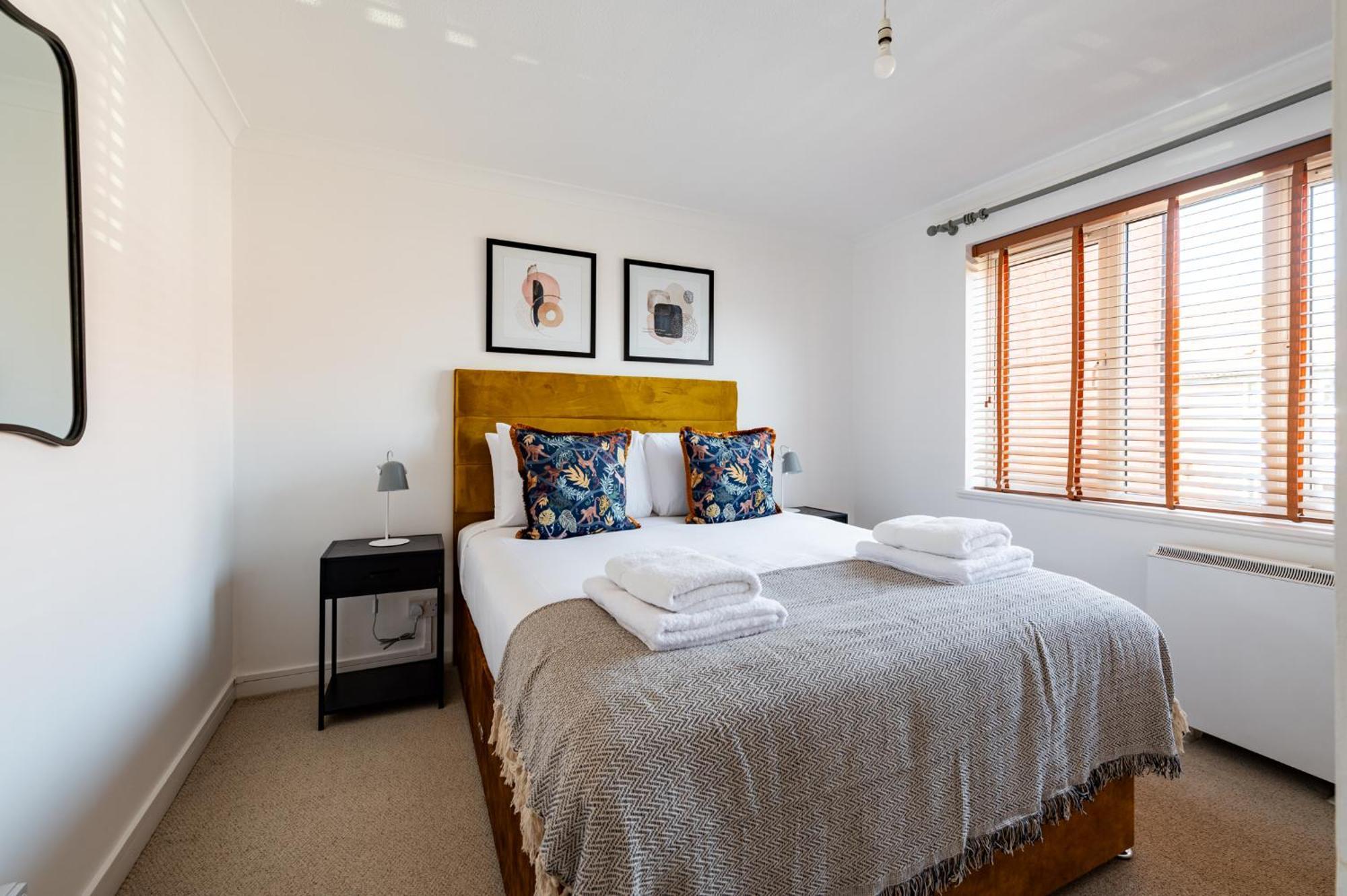 Capital Modern Two Bedroom In Wimbledon Appartement